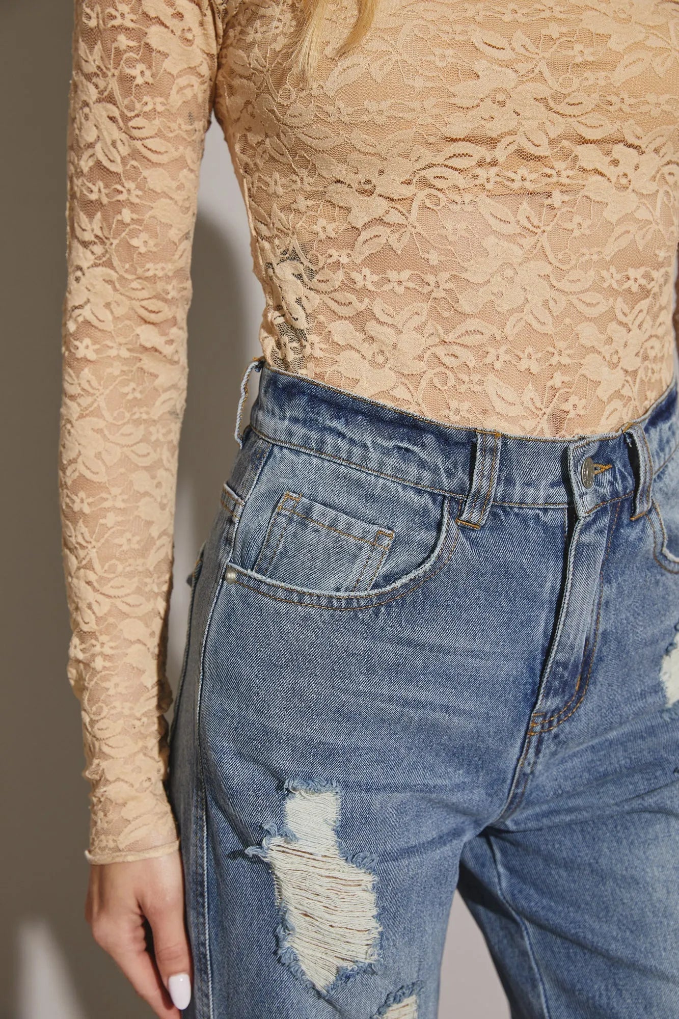 Distressed High Waist Denim Pants with Cut Edge Hem – Retro Streetwear