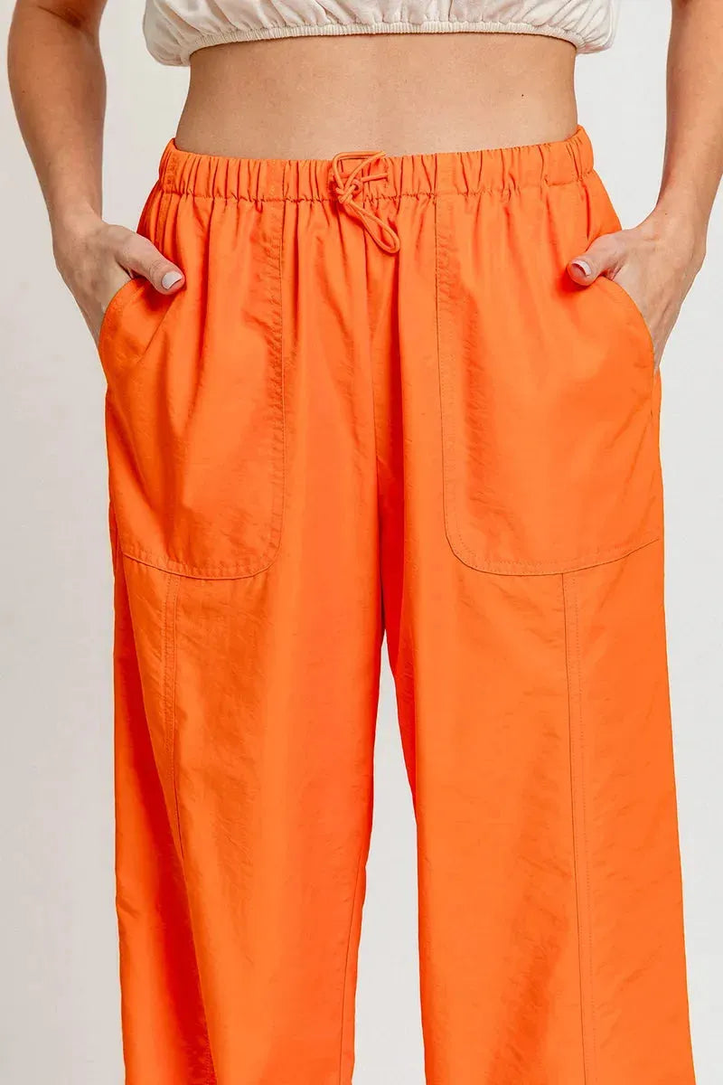 Modern High Waist Ankle-Tie Jogger Pants – Sporty Casual Look
