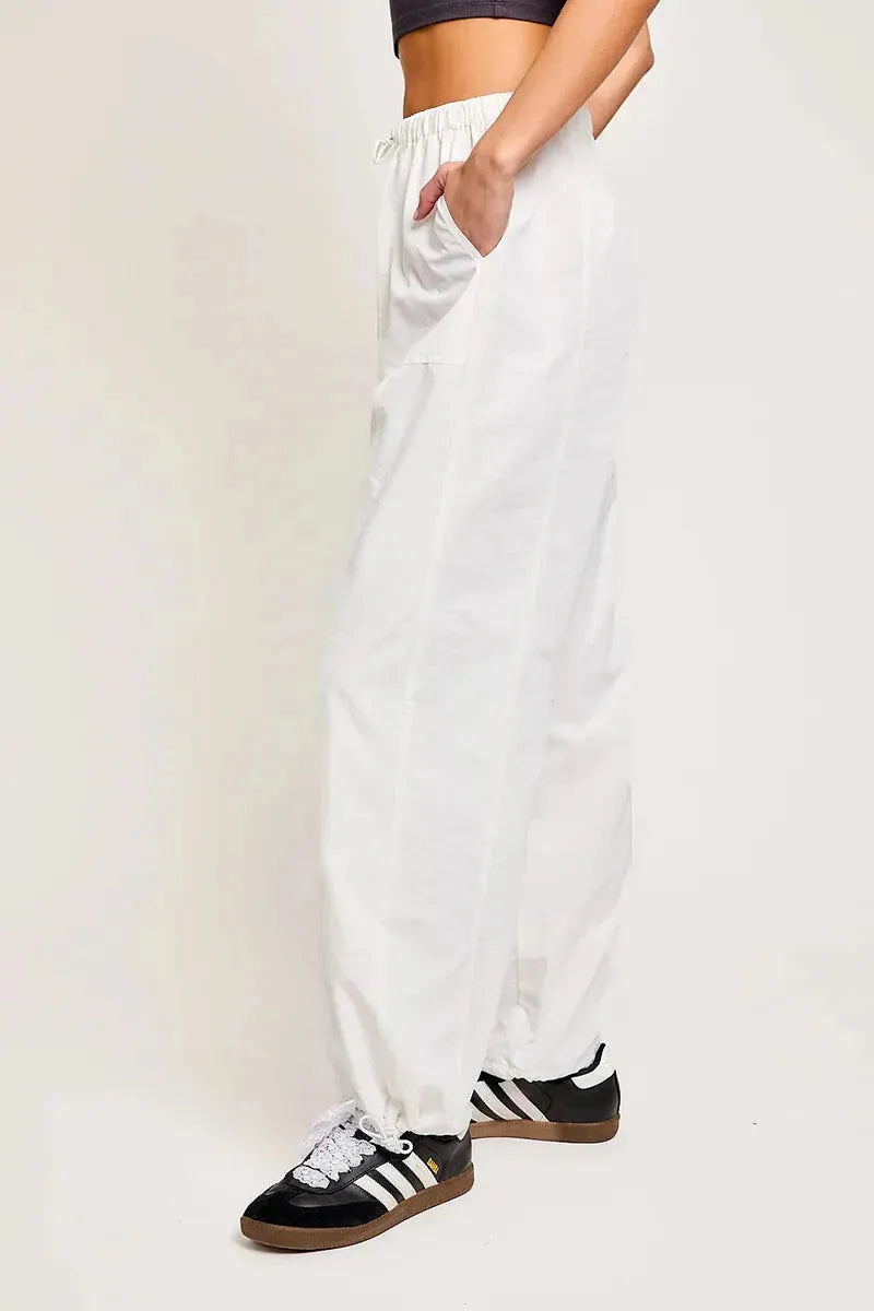 Modern High Waist Ankle-Tie Jogger Pants – Sporty Casual Look