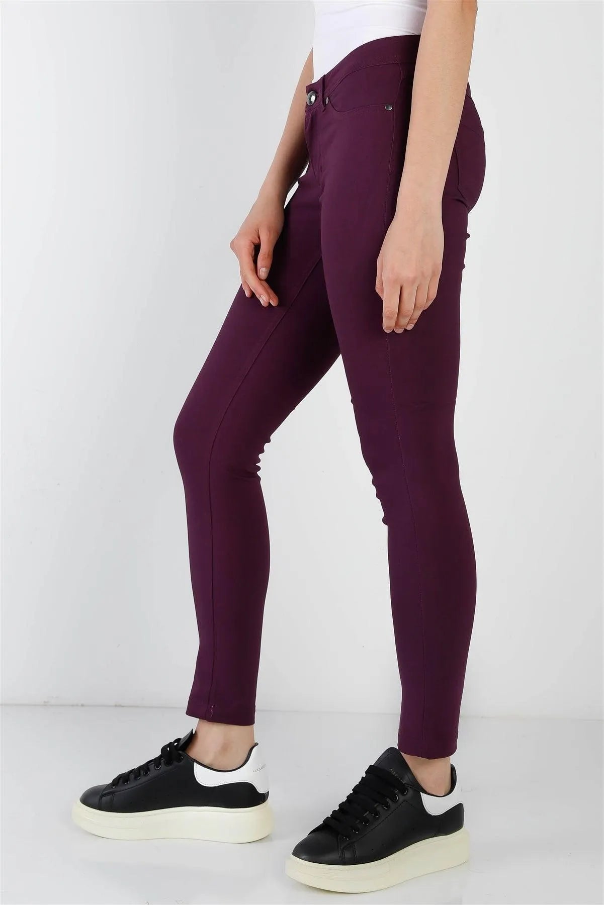 Purple Plum Mid Rise Skinny Pants with Contrast Button – Chic Everyday Wear