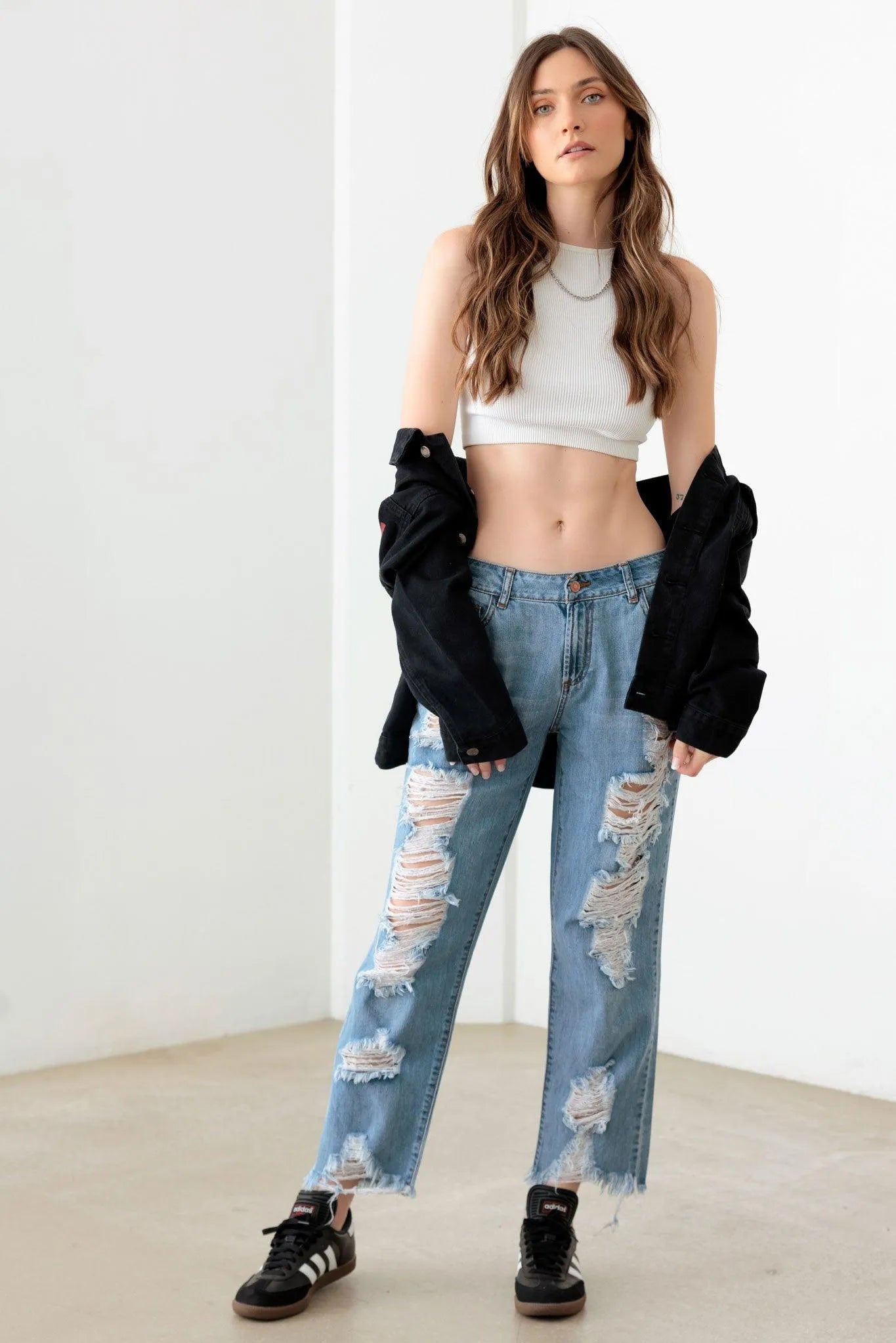 Blue Distressed Straight Leg Jeans – Back & Front Washed Vintage Look